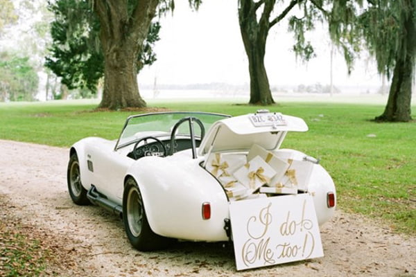 vintage-wedding-car-profile.jpg