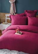 картинка Комплект постельного белья SIMPLY BURGUNDY, состав: 100% хлопок, размер: семейный Issimo магазин «Аура Дома»