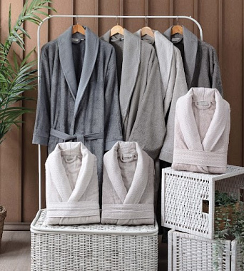 картинка Халат мужской CRIS, состав: 100% хлопок, размер: L, цвет: антрацит  магазин «Аура Дома» Халат мужской CRIS, состав: 100% хлопок, размер: L, цвет: антрацит