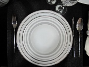Набор столовой посуды обеденный, 41 предмет, фарфор, серия SILVER STRIPES PORCEL магазин «Аура Дома»