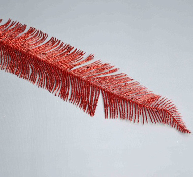 Перо декоративное,красное 75см